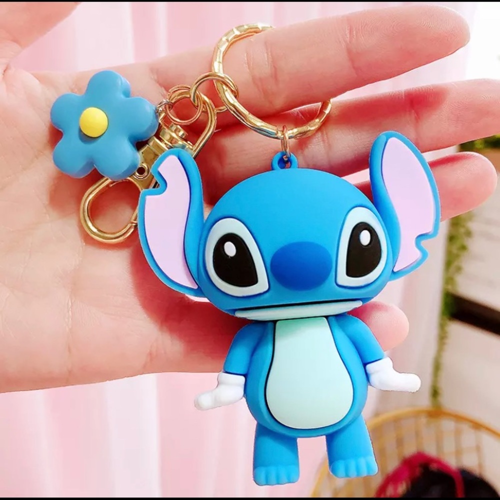🦋 BRAND NEW Super Adorable Stitch Keychain 🦋 - Picture 3 of 3